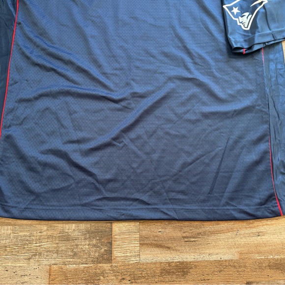 NWOT - New England Patriots NFL Jerseys - Picture 7 of 10